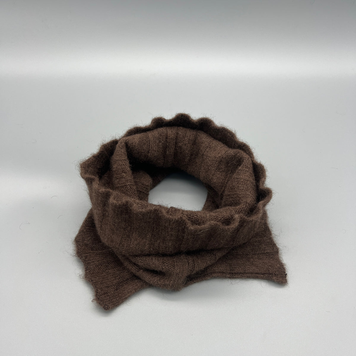 Loop aus 100% Soft-Yakwolle – Natur, Ungefärbt